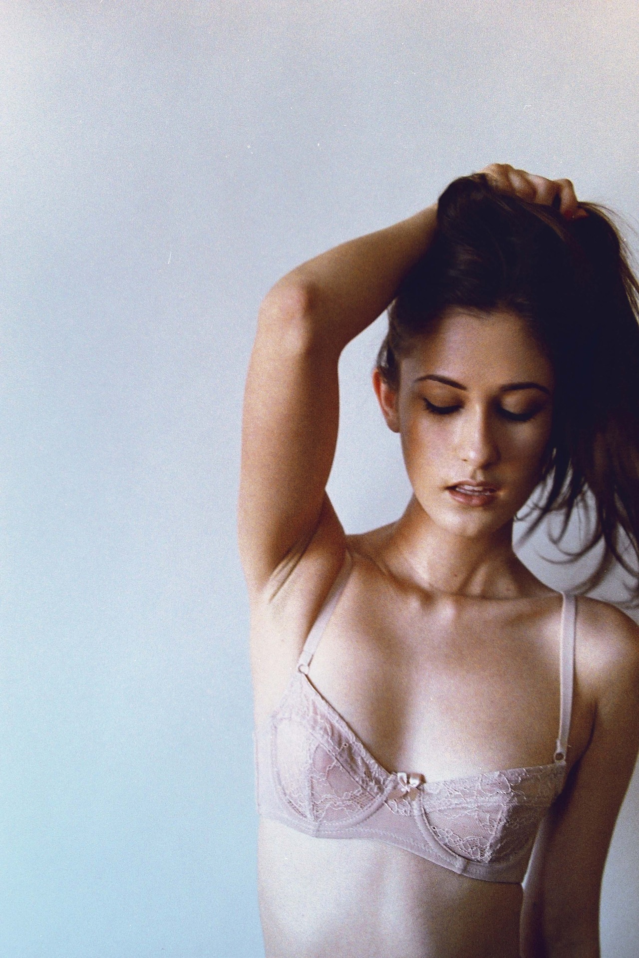 glamourtramp:  tania funes x aris jerome sexy pinkin huesof bluesgot