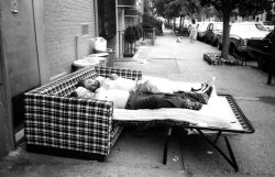 nycnostalgia:  Catching some Zs, West Village