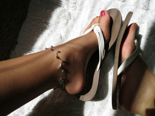 hosebunny: best pantyhose for summer! Falke Shelina