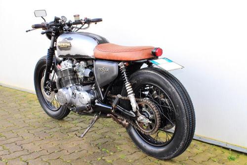 caferacerdesign:  Cafe Racer Design SourceHonda CB750 SS @caferacerdesign