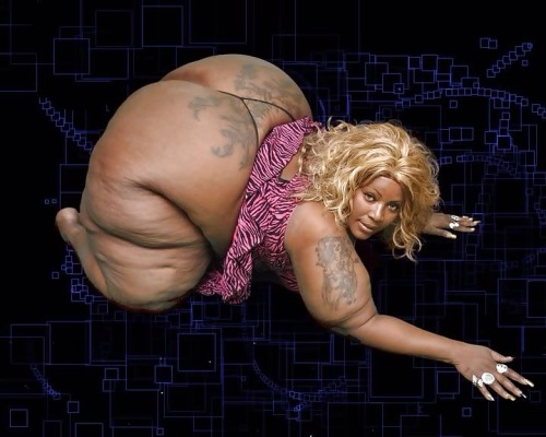 bigbeautifulblackwomen:  Man o man I can I can just imagine my face all up in her ass 