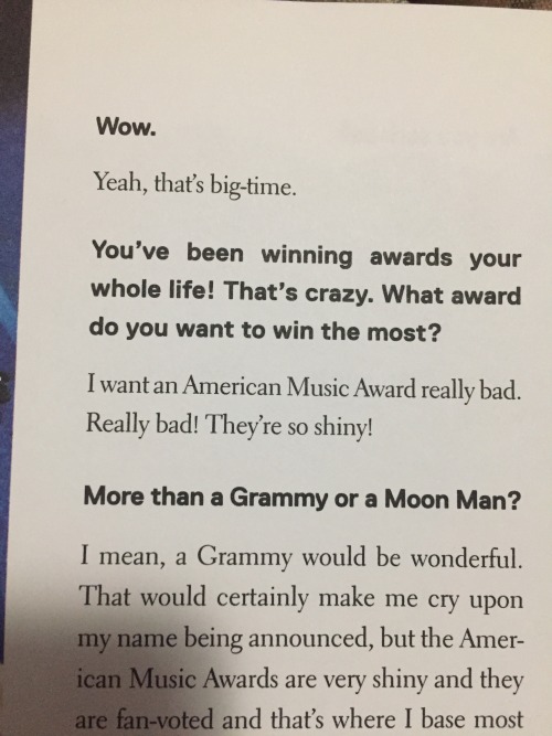 Rolling Stone, November 2008: “I want an American Music Award really bad. Really bad!”Hold on tight,