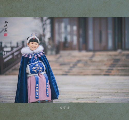 hanfugallery: Chinese hanfu by 李梦鱼