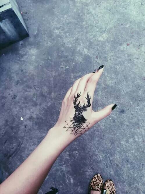 ❀ sweetest witch ❀