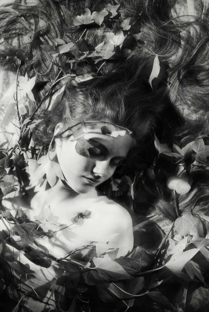 vivipiuomeno1:  Dara Scully ph. (1989. Spain) Birth of the nymph, 2016 