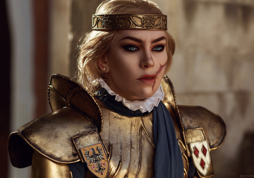 Thronebreaker: The Witcher Talesbatty_boop as Queen Meve photo, makeup by mehttps://www.instagram.co