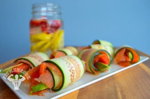 10-minute #snack meal: cucumber, smoked salmon, avocado &amp; bell pepper salad wraps.  Ridiculously