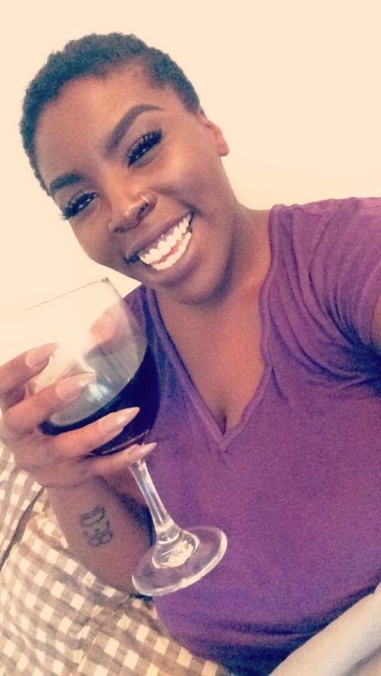 fairyysquaadmother: the south georgia sun got a bitch skin browning up beautifully