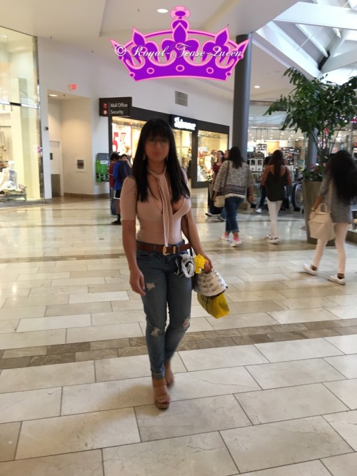 royal-tease-queen: Hello my ⚔Loyal Royal Knights ⚔ Here is a example of how I dressed for YOU at the