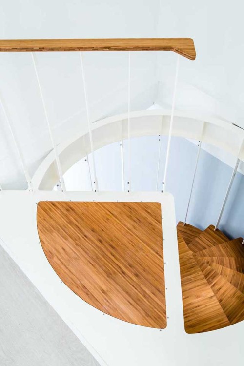 orientaltiger:Jo-a Wooden Spiral Staircase
