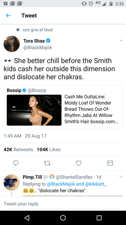 browsedankmemes:Extra-dimensional chakra dislocation. (via /r/BlackPeopleTwitter)