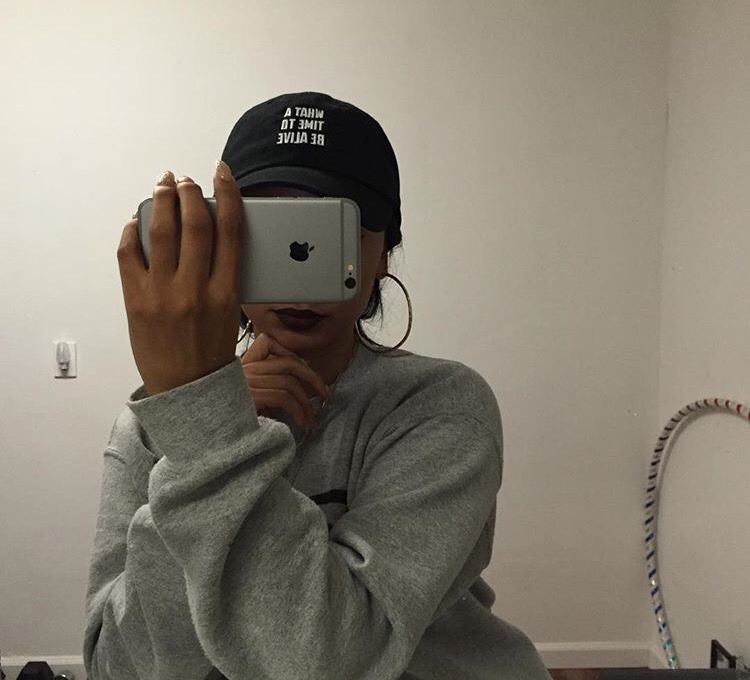 bombshellssonly:  @sky.ykss