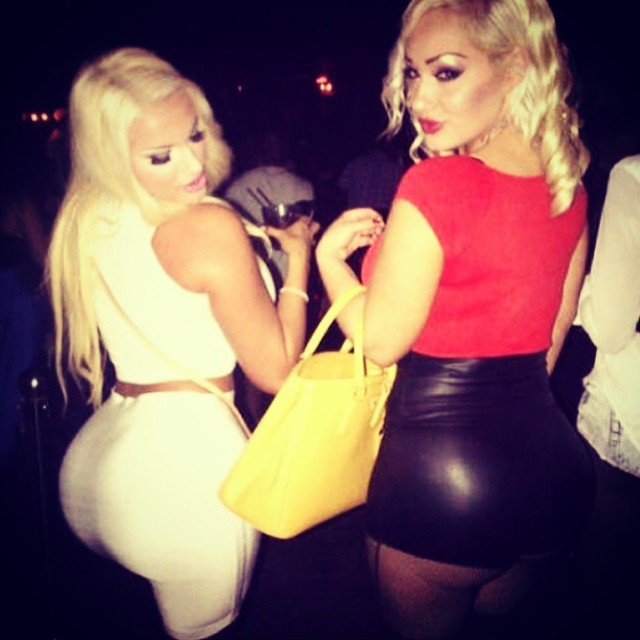 bombshellbootys:  Staci &amp; Tanya