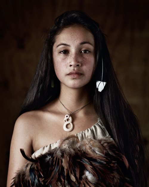 evajae:  kafiristan:  Maori People of New Zealand. By Jimmy Nelson.  the woman third photo down on left is sooo beautiful. 