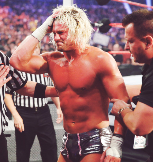 Poor Ziggler! :( Really sucks that his title reign is over…for now though! :)
