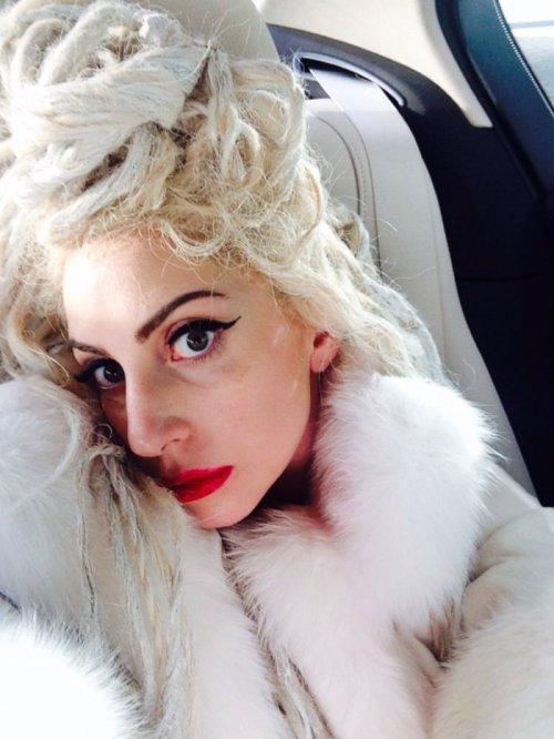 ladyxgaga:  McQueen Forever 