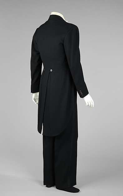 fashionsfromhistory:TuxedoLanvin1927The MET