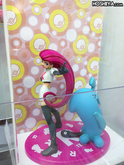 The GEM Series premium Jessie &amp; Wobbuffet figure are display at the Pokemon Center MegaTokyo