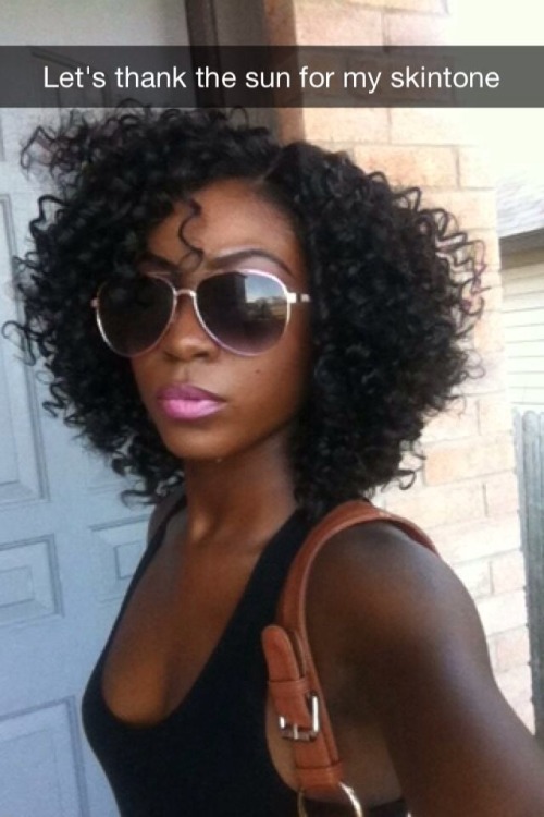 thewestafricanbeauty:  Dark skin poppin’.🍫💜😋 adult photos