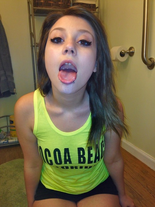 loccus33: Naughty girl