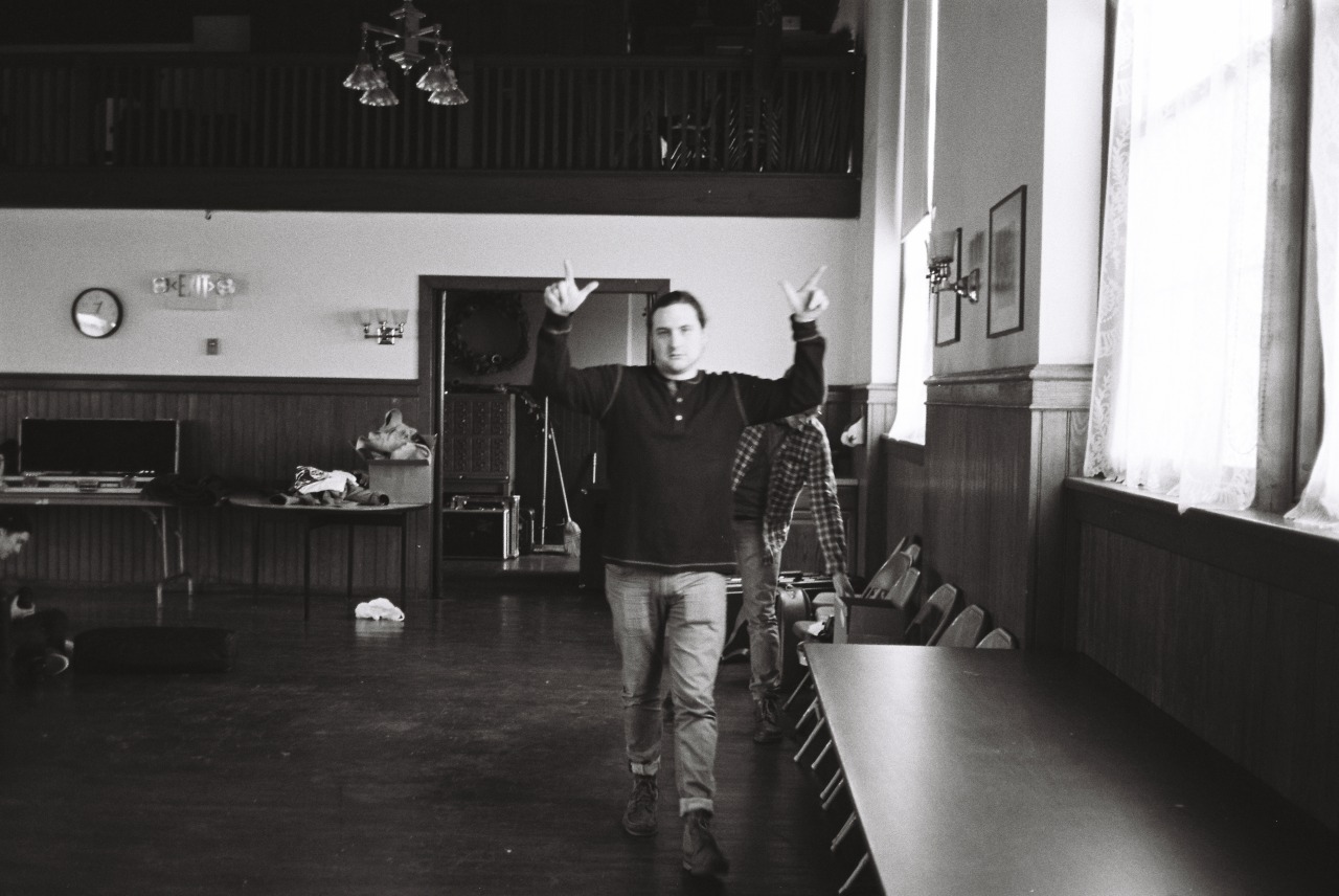 dressingcold:Superheaven “I’ve Been Bored” video shootJanuary 2015Website |