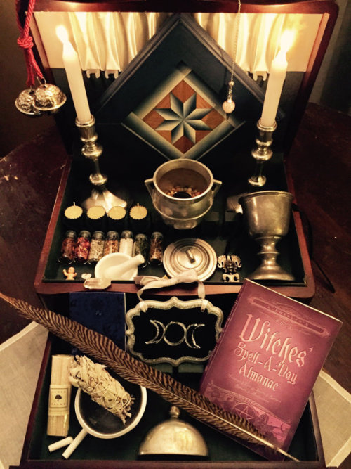 the foxhole court box set the foxhole court box set