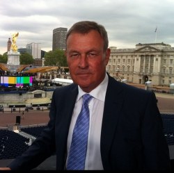 badboypeter:  nicholas-uk:  mossytoes:  Who is THIS handsome man  He is UK Sky Tv,’s Jeremy Thompson!  He needs a naughty son that requires frequent reminders from the strap :D