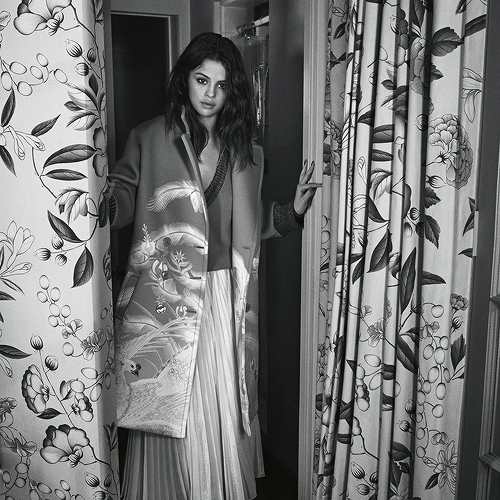 selenadaily:  Selena Gomez for Vogue Australia, September 2016
