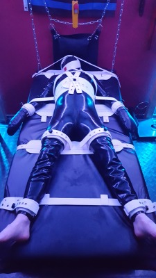 master-olorin:  Well bound, sleep good slave ;-) 