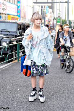 tokyo-fashion:  18-year-old Nosuke on the street in Harajuku wearing a Balmung jacket with resale shorts, platform Vans, and a Comme Des Garcons bag. Full Look