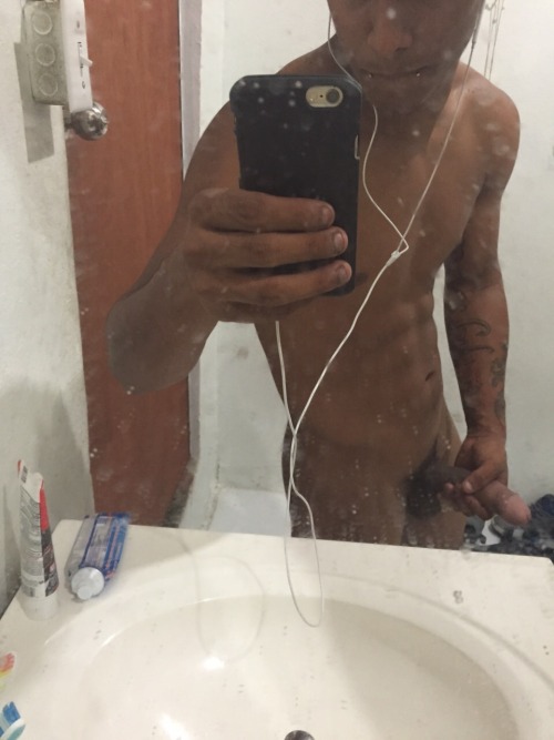 estefano30:  losatrevidosdemiprhd:  Henry de carolina   Esto es un modelo 😍😍😍 #losatrevidosdemiprhd  Lo cojo me lo como todooo puñetaaa