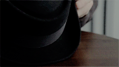 exorcizamms:  Walter White + hat 