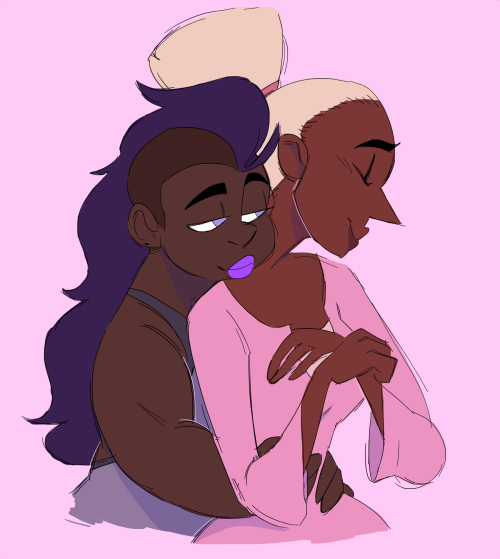 pharzar: *starts banging pots and pans* SUGILITE X SARDONYX PEOPLE yah i know sugi is smaller in the