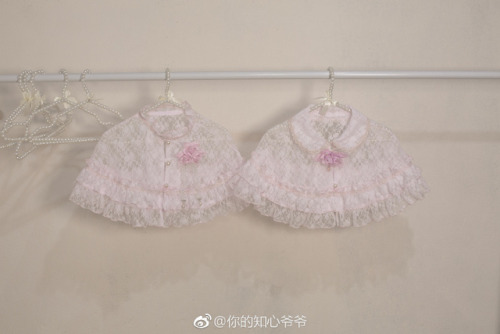 SweetDreamer lace capelet preview