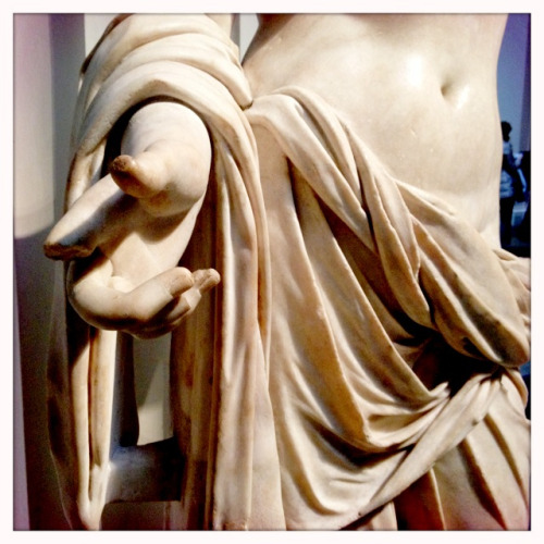 idlesuperstar: Random bits of the British Museum: great bits of marble