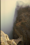 arabiafelixx:جسر الشهاراة، اليمن. تصوير كولارت هرفي، ١٩٨٩Al Shaharah bridge, Yemen. Photographed by Collart Hervé, 1989