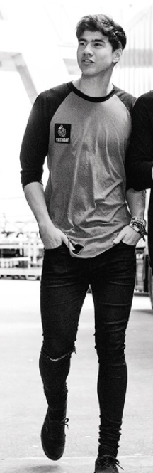 babyhoneyloves: how?????