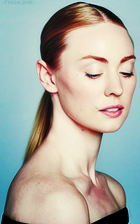 fassylover:  Deborah Ann Woll 200x320   As I was recently reminded about her, here&rsquo;s