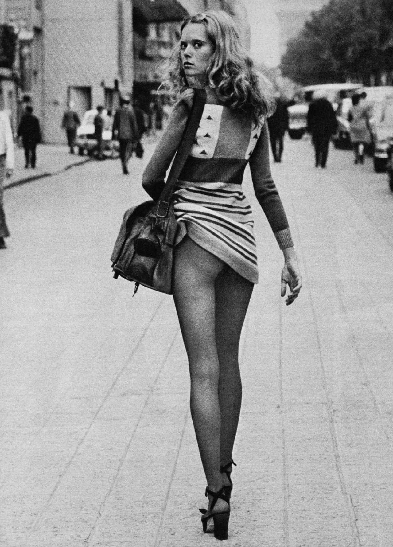 almavio:  ALICE SPRINGS (b. 1923)  aka June Brunell - Helmut Newton’s wife Fashion,