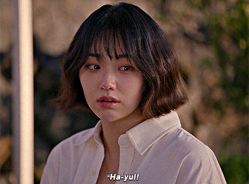Ha-yul Is... Last Time, She Was Crying By The Shore. I'd Never Seen Such A Thoughtful 9-year-old. What...