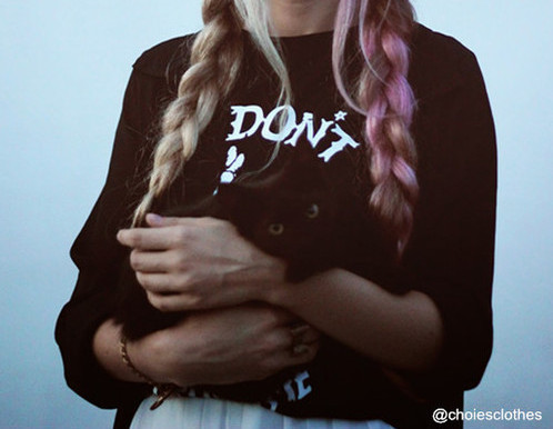 indieminduk:  choiesclothes:  LIKE»Black Letter Print Loose Vest(50% off)ű.9 @ @choiesclothes  T Check out their online store. Really awesome jumpers for affordable prize :)