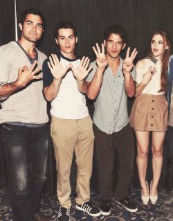 Hollandinspired:  : 37/∞ Pictures Of The Teen Wolf Cast  Holland Is Done With Them