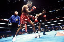 bestofboxing:  June 17, 2000: Sugar Shane