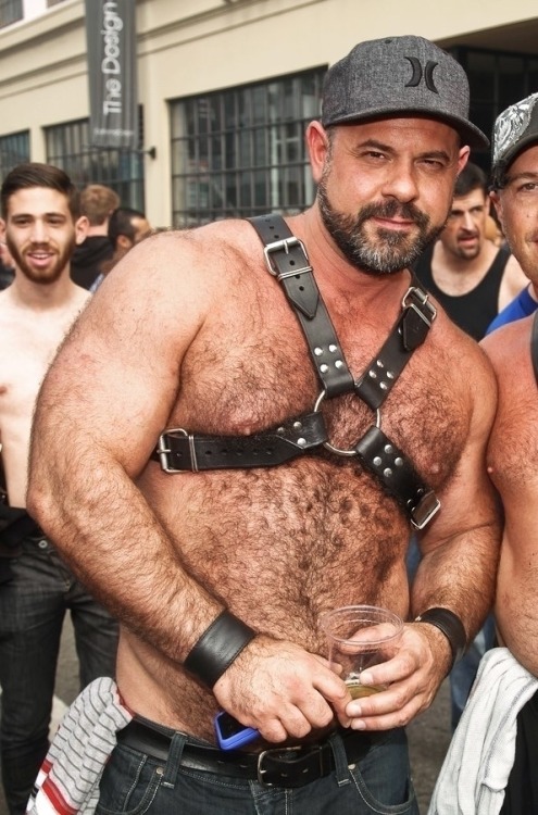 robmucde:Menmeeting