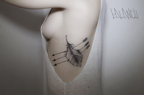 itattoobabes:  girl tattoo