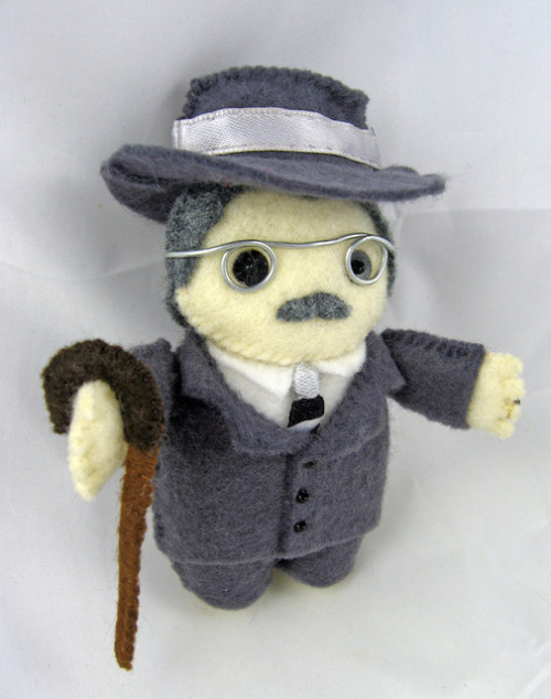 schadenfreudist:James Joyce doll(via 20 Famous Authors as Dolls – Flavorwire)
