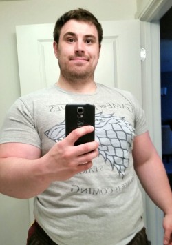 lockjohnson:  matthulksmash:  First selfie from the new phone! Eww… I cringed while typing that.  The phone… uhh… is a little to big for my hands…  Fuck me! Your arms are thiiick! :D 