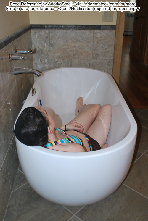 Do You Happen To Have Any Poses Lying In A Bathtub (angst)? I Wasn't Able To Find Any