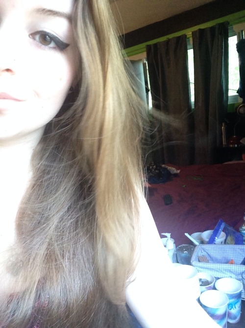 use-me-abuse-me:  Sorry for all the pictures! 