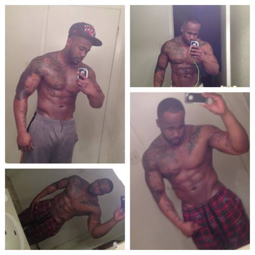 iamkingiamboss:  thickboyswag:  charlibal:  Guys with Iphone series Swole SMASHER  🙌🙌🙌😏😏🙌💦💦💦💦  Http://iamkingiamboss.tumblr.com   Damn Sexi